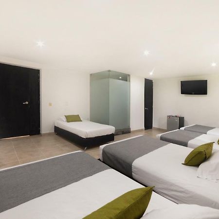 Ayenda 1236 Platinum Plaza Hotel Меделин Екстериор снимка