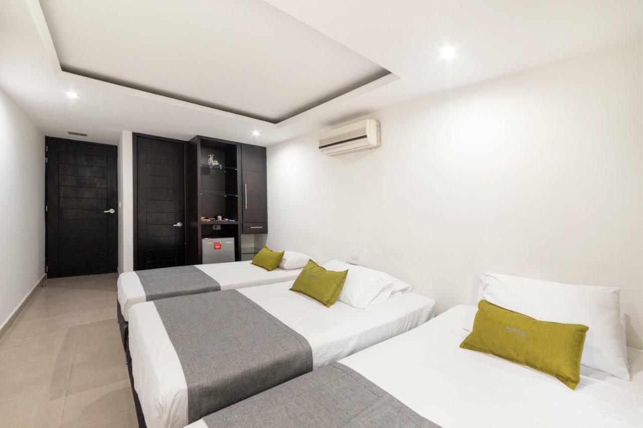 Ayenda 1236 Platinum Plaza Hotel Меделин Екстериор снимка